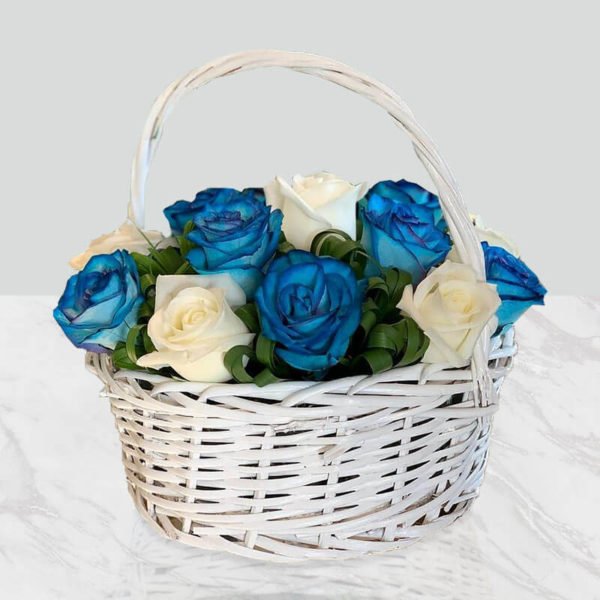 خرید اینترنتی سبد گل- سبد گل رز آبی و سفید