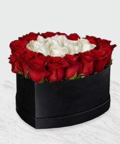 خرید اینترنتی جعبه رز قرمز و سفید قلبی
