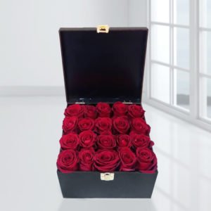 خرید گل آنلاین- صندوق گل رز قرمز