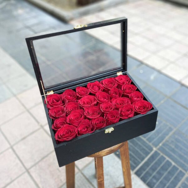 صندوق گل رز لوکس