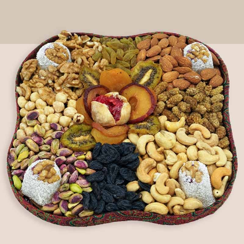 سبد آجیل شب یلدای شیرین