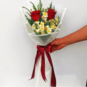 دسته گل رز و نرگس